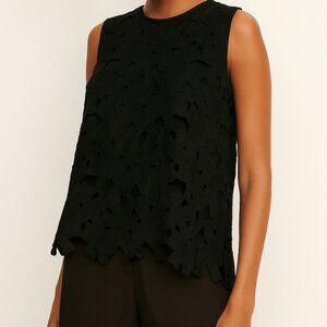 Anthropologie Black Guipure Floral Lace Sleeveless Top Sz M
